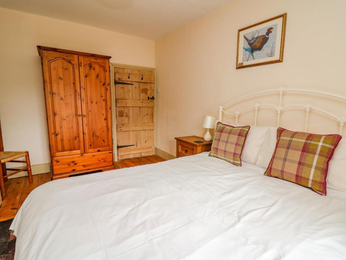Byrdir Cottage Llanwrthwl Bagian luar foto