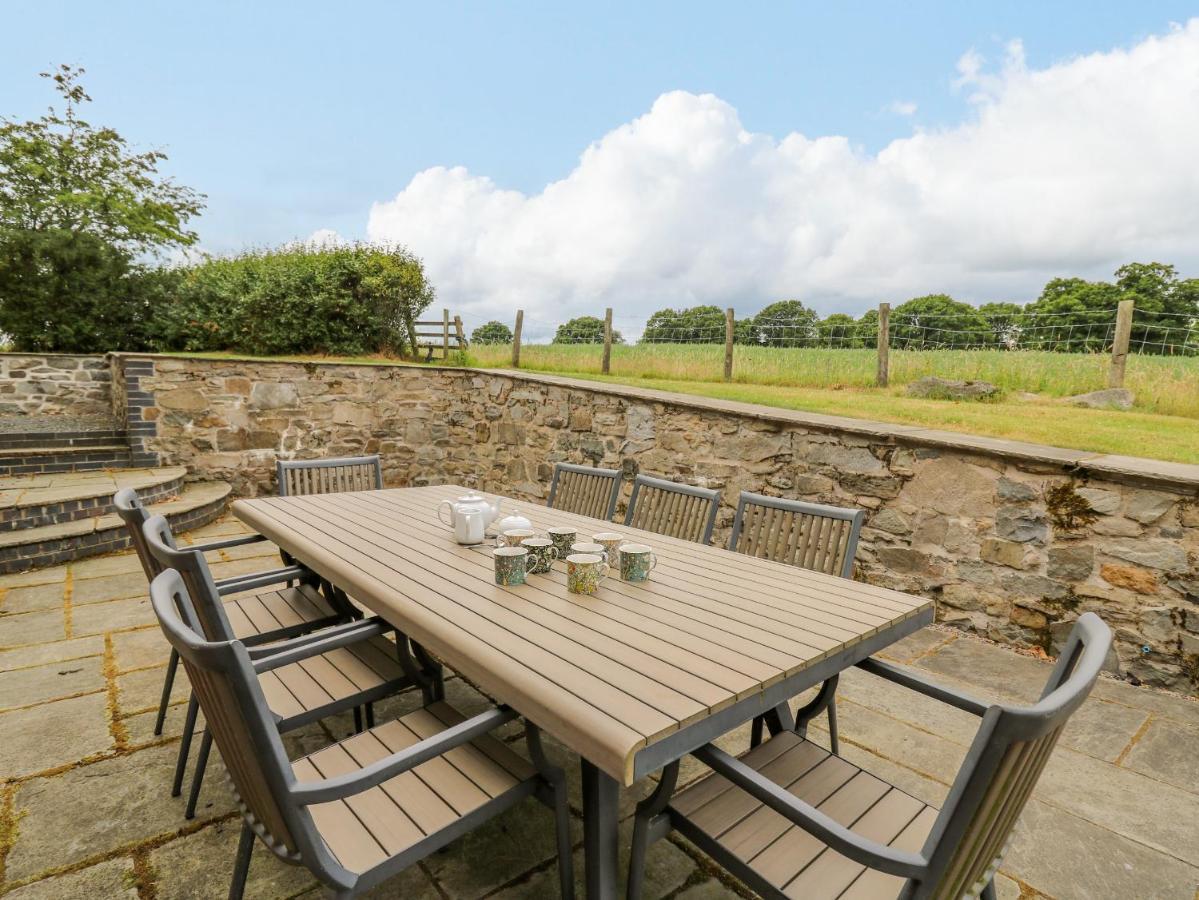 Byrdir Cottage Llanwrthwl Bagian luar foto